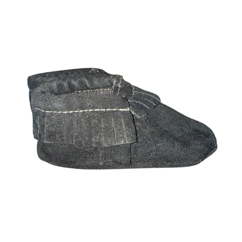 ROMIRUS Black Fringe Infant Baby Moccasins Size 3 NWOT